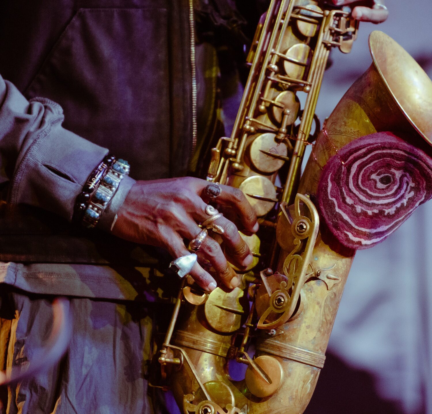 https://bricartsmedia.org/wp-content/uploads/2025/07/BricJazzFest_Day1_IsaiahCollier_JuliaDrummond-5436_square.jpg